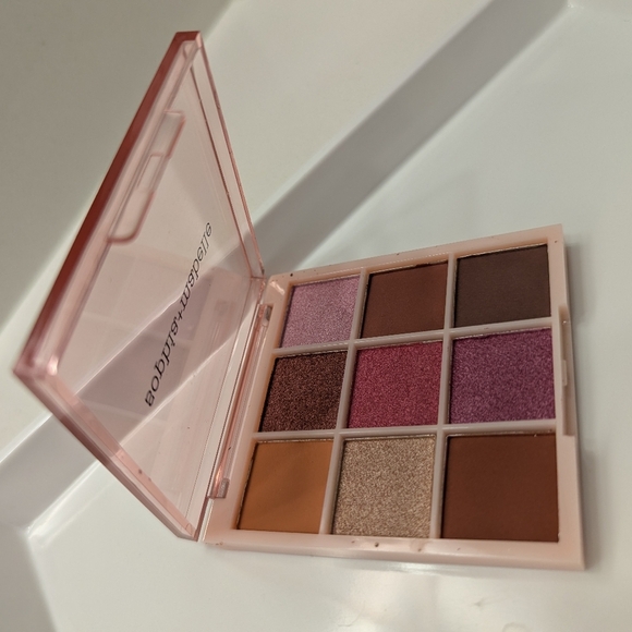 Sophia + Mabelle Flirt With Me Eyeshadow Palette 10.8g /0.38g new in box - Picture 2 of 5
